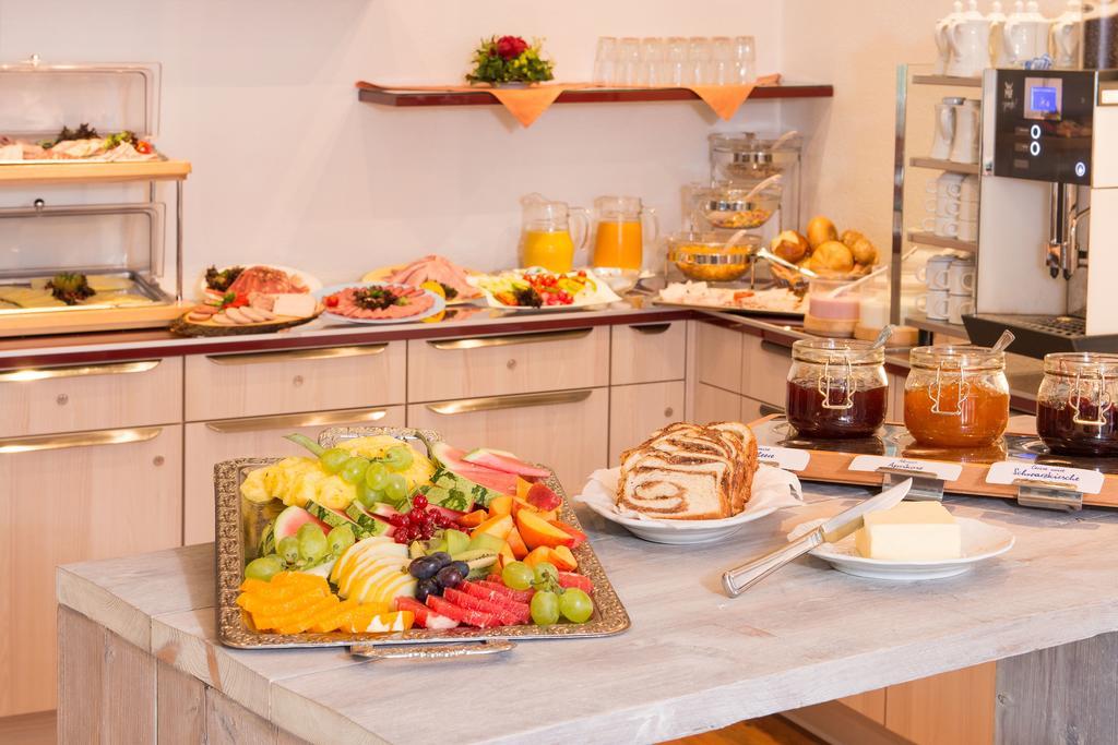 Hotel Garni Regina Oberstdorf Eksteriør bilde